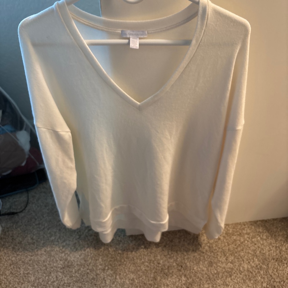 Beyond yoga, white pullover sweater new without tags, medium